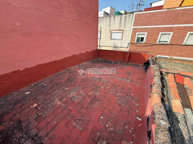 Foto da390758-770c-4066-9159-677f7b54e9ac. Casa a Ciudad Jardín Badajoz