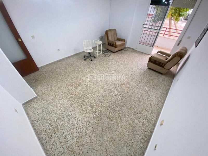 Foto 0054da69-b1dc-4a5c-aff4-2a58225a118e. Piso  en venta en Montijo