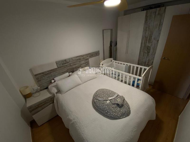 Foto 0f6c20e2-13c4-484b-88b3-f1239183bef7. Casa aparellada a Ciudad Jardín Badajoz