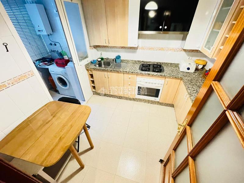 Foto d56d6bef-d5fe-4a46-8a0d-a266bd4e9538. Pis a Ciudad Jardín Badajoz