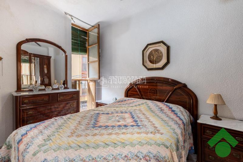 Foto 3e222f79-0735-4734-89ed-7cd1c0eb39e8. Casa aparellada amb aparcament a San Ildefonso Granada