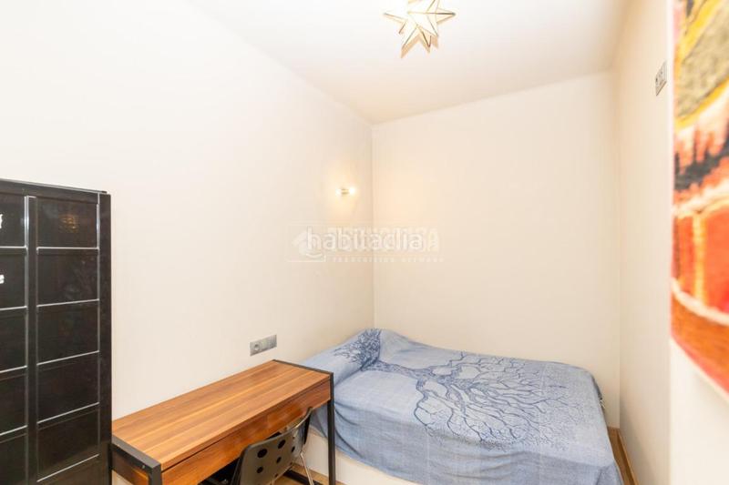 Foto 5a6f7899-d0ca-41d4-90bb-e4012b049b2a. Piso  en venta en Camino de Ronda Granada
