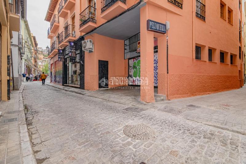 Foto 0cd28b35-60ec-4812-8b69-fe1aaf470846. Parking coche boxplaza de garaje en venta en Centro - Sagrario Granada