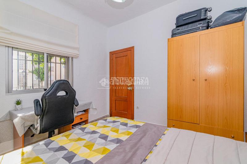 Foto 5d83aff8-7262-46db-a359-68862a416f3c. Piso  en venta en San Ildefonso Granada