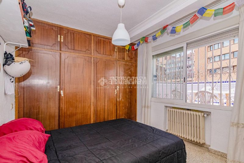 Foto 92a74433-9a07-4d16-8ce8-7e4bb5ef51de. Pis a San Ildefonso Granada