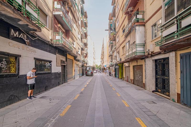 Foto 64f2ddaa-1143-4b81-85ac-3b7a170f5ac8. Piso  en venta en Plaza de Toros Granada