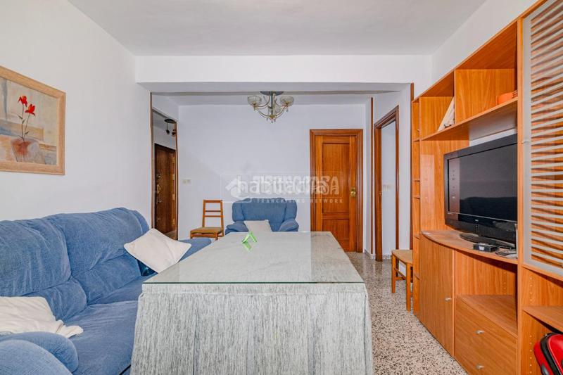 Foto ac36ab1e-af70-49b6-8734-2d5da925058d. Piso  en venta en Plaza de Toros Granada