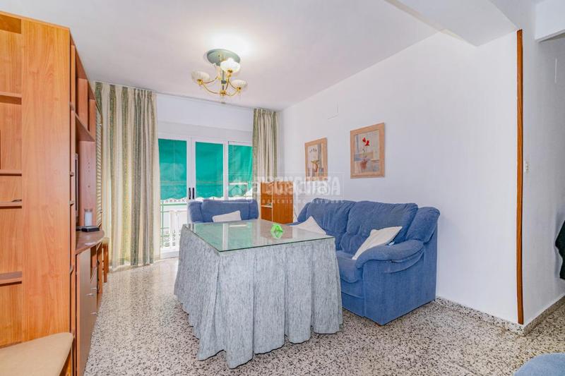 Foto df905e29-9f91-47ea-a01d-bf213b38d506. Piso  en venta en Plaza de Toros Granada