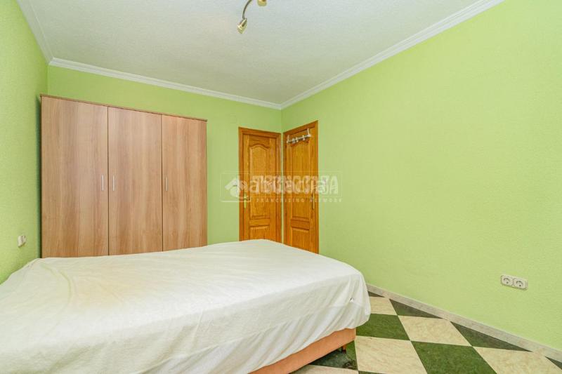 Foto 4b997a74-b217-4c96-8162-8531f4b723ff. Piso  en venta en Camino de Ronda Granada