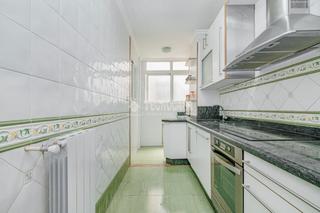 Pis a Camino de Ronda. Piso en venta en granada