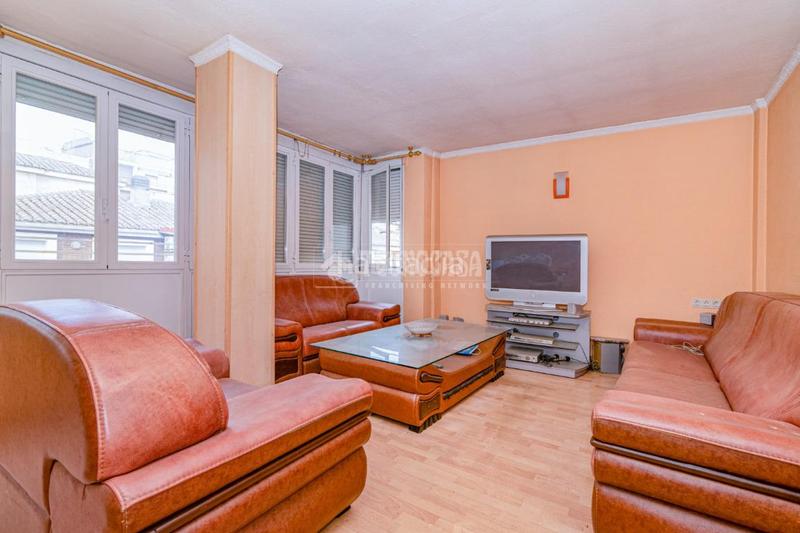 Foto db961378-d09a-4720-ad14-07d18a078d05. Appartement avec chauffage parking dans Centro - Sagrario Granada