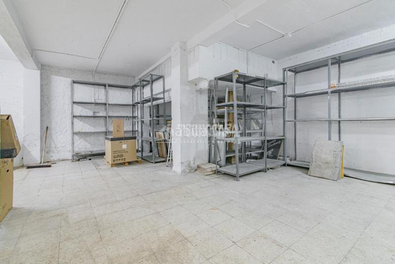 Foto 4440c2a9-8c50-49c9-8113-7eb330e3c5a2. Autoparkplatz in Camino de Ronda Granada