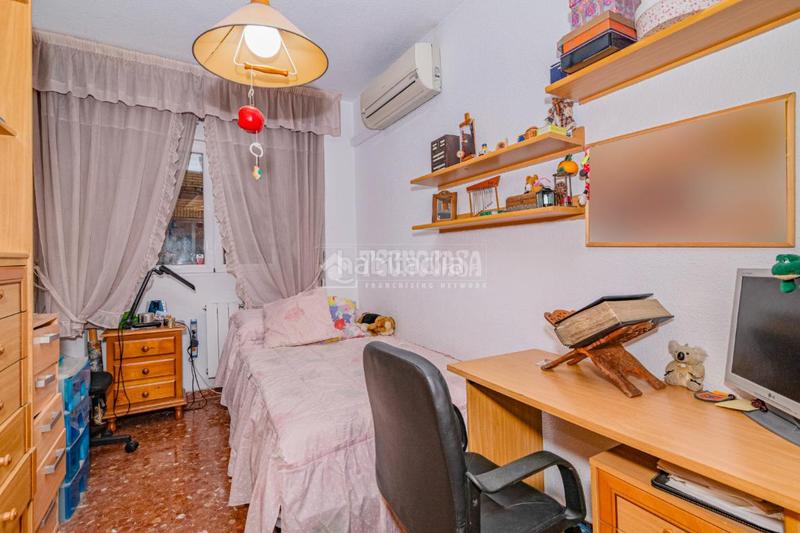 Foto 26b68111-8597-4f24-83aa-e31e1bebc921. Etagenwohnung mit heizung in Plaza de Toros Granada