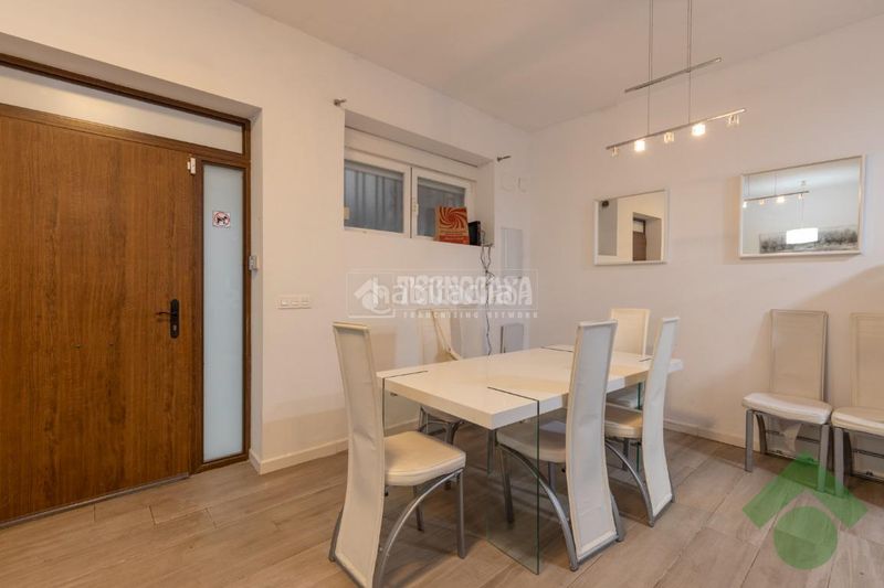 Foto 6e3f36d4-8b15-4acd-8647-fbcd242c3033. Casa aparellada a Centro - Sagrario Granada