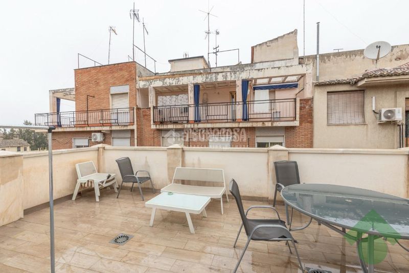Foto a991db88-cba1-4733-9dc0-128d3c7d0cb0. Casa aparellada a Centro - Sagrario Granada
