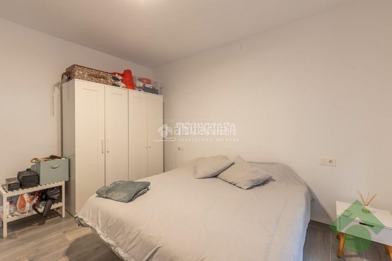 Foto abdb8caf-bb10-4e10-9e8c-e50eaf148148. Casa aparellada a Centro - Sagrario Granada
