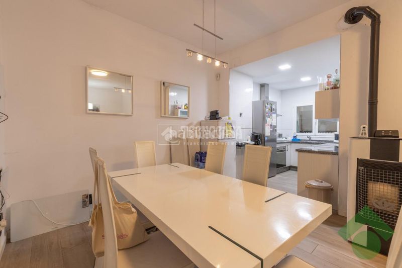 Foto e3bfae69-e942-4f3a-a9c7-21b266ae940d. Casa aparellada a Centro - Sagrario Granada