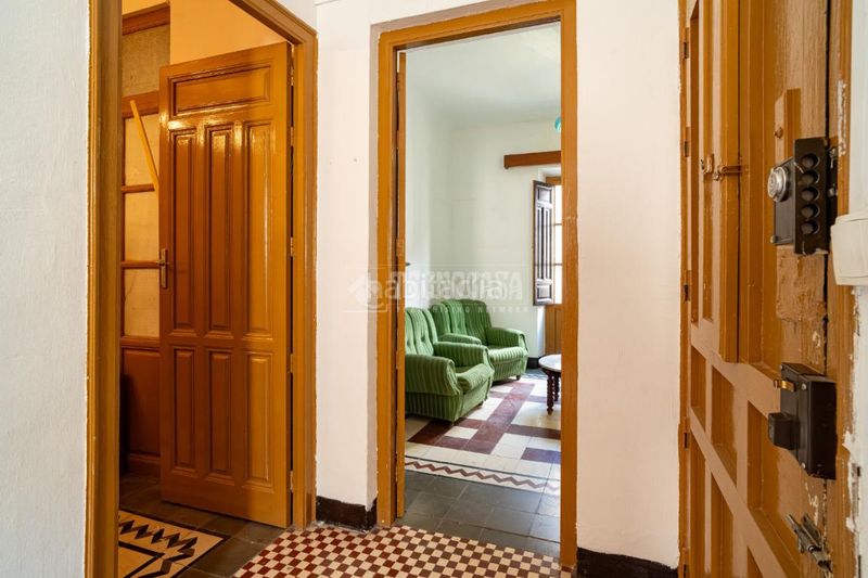 Foto 1d62b830-aaf9-4dfc-80ee-c4f8e377d0c5. Pis a Centro - Sagrario Granada