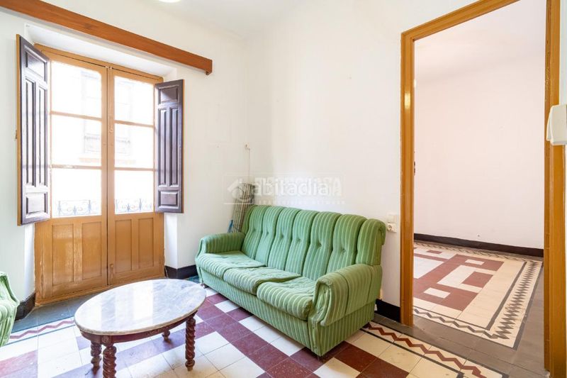 Foto 54f7a009-8b62-4948-a0a3-fe12860c59ac. Pis a Centro - Sagrario Granada