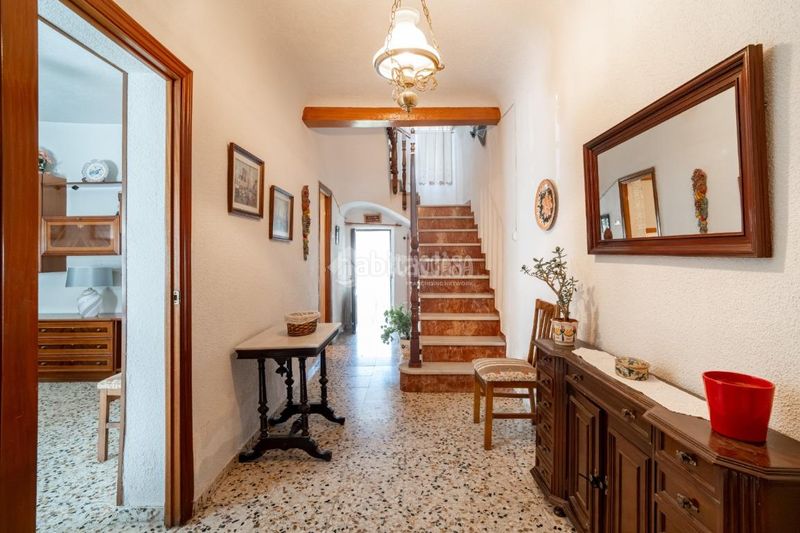 Foto 03c6c301-cbc7-4832-8e78-c7c616199df1. Casa aparellada a San Ildefonso Granada
