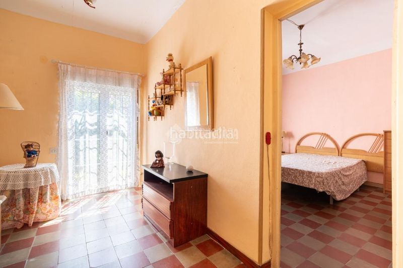 Foto 6d9584ca-262b-4089-b1a9-a9823dc5de66. Casa aparellada a San Ildefonso Granada