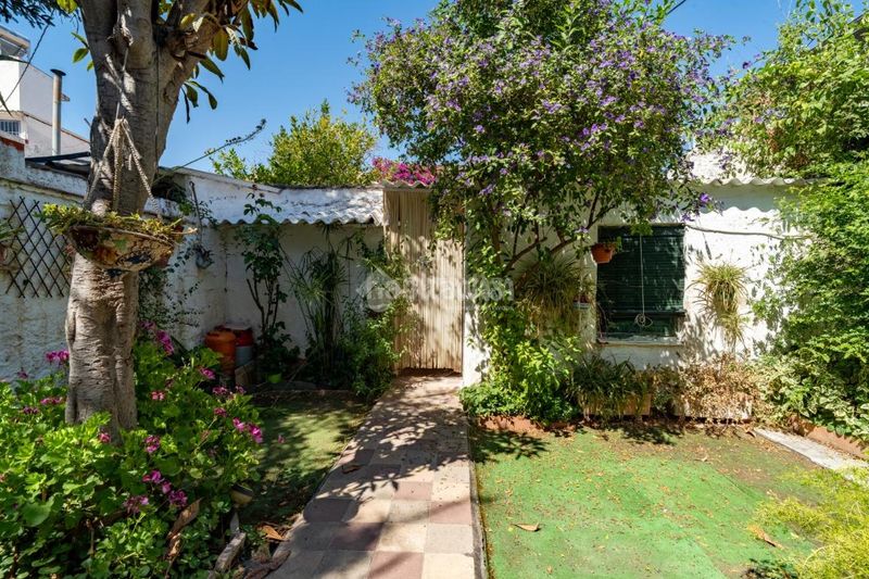 Foto 9757d975-f263-4226-9b53-d96991632c12. Casa aparellada a San Ildefonso Granada