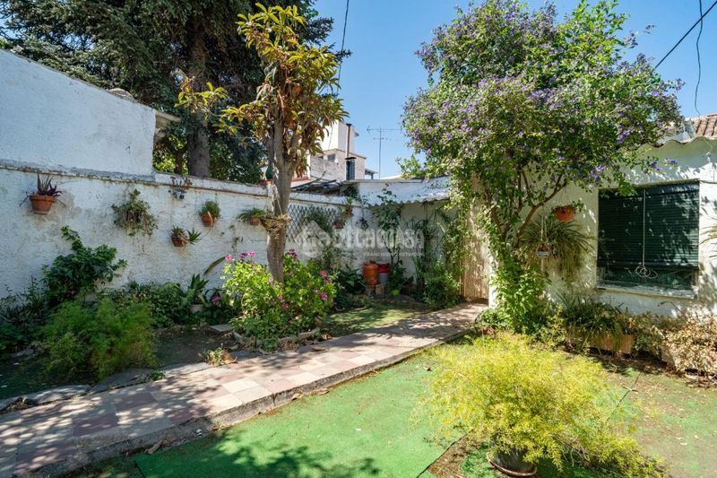 Foto 9fabbb1c-4291-418b-854d-5fddbb665477. Casa aparellada a San Ildefonso Granada