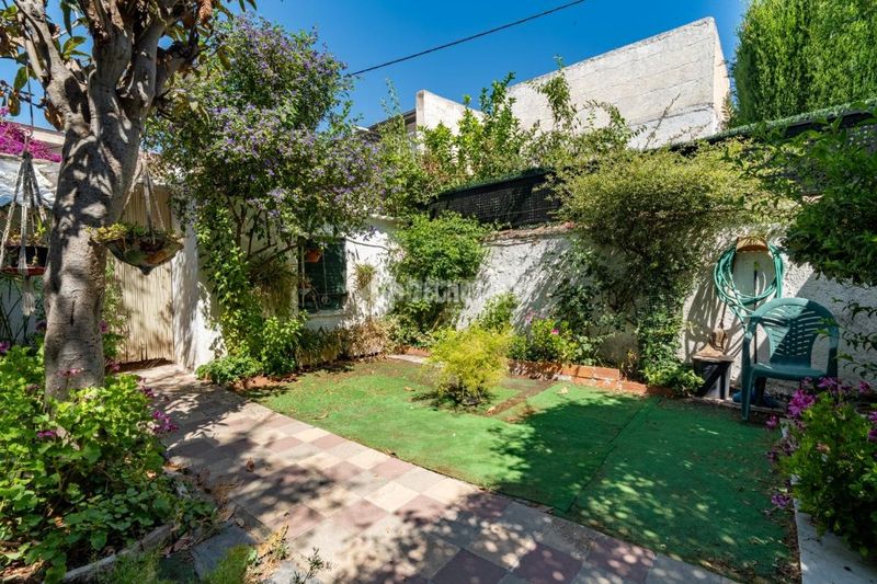 Foto a7fa3b93-49f8-4976-9dcb-930e72657402. Casa aparellada a San Ildefonso Granada