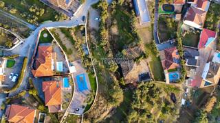 Terreny residencial a Huétor de Santillán. Terrenos en venta en huétor de santillán