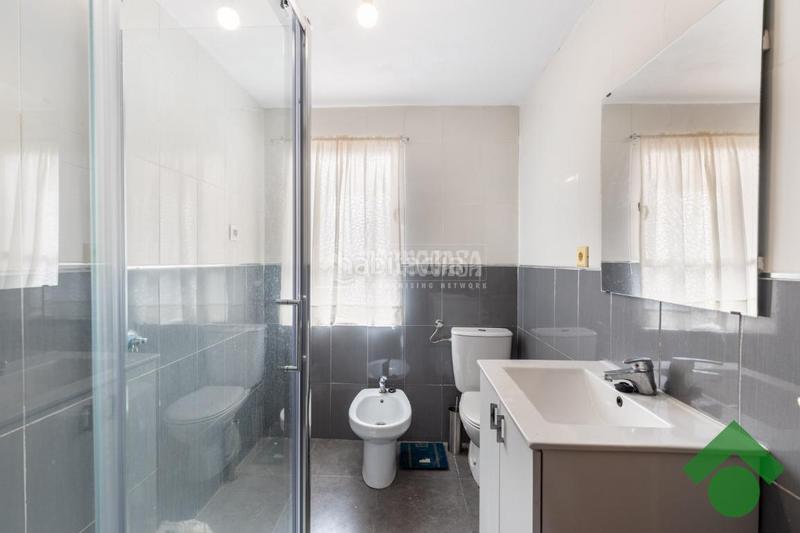 Foto f67d5c8a-ef06-4318-8293-77a33f198c64. Casa pareada casa en venta en Pulianas