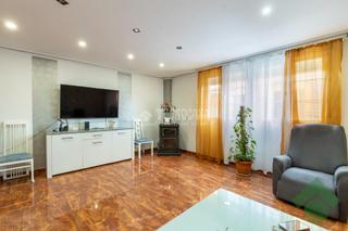 Casa aparellada a Pulianas. Casa en venta en pulianas