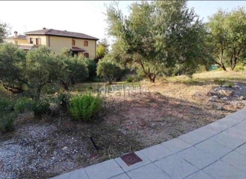 Foto b5a19d73-137e-4fc2-b0ba-3d19d082287a. Terrain résidentiel dans Nívar