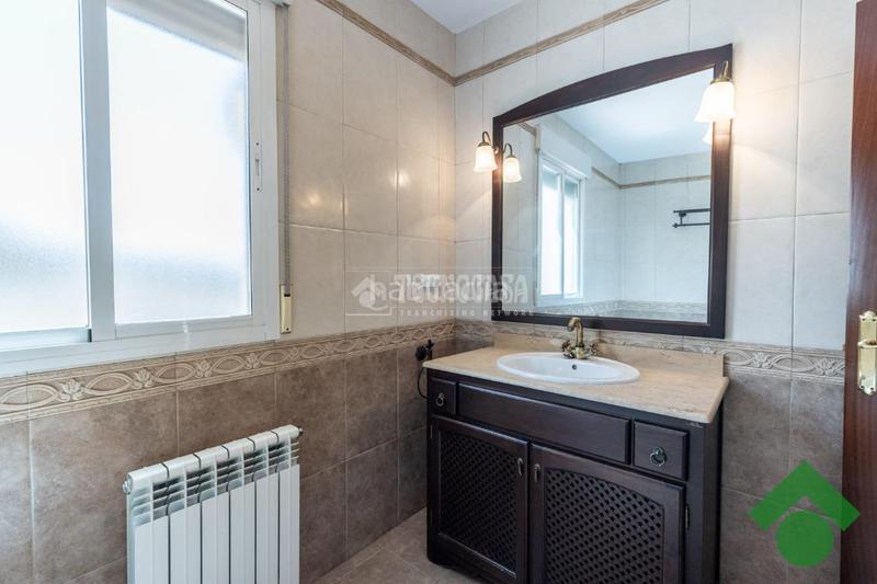 Foto 160191e1-3280-4e9a-ae9d-19c6e99fdeb7. Casa pareada casa en venta en Alfacar