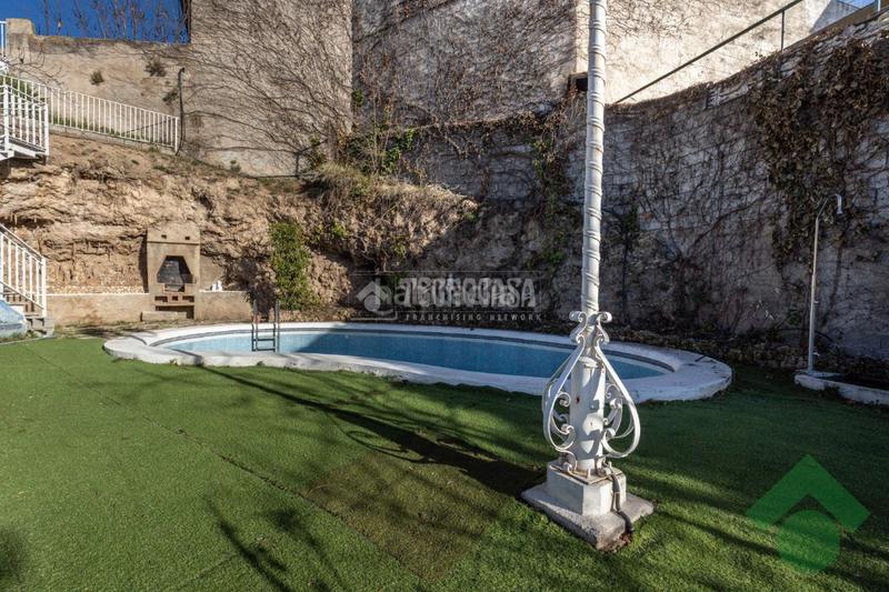 Foto 01426199-5e82-44c6-92e0-6ecf0f8e6152. Casa aparellada a Alfacar