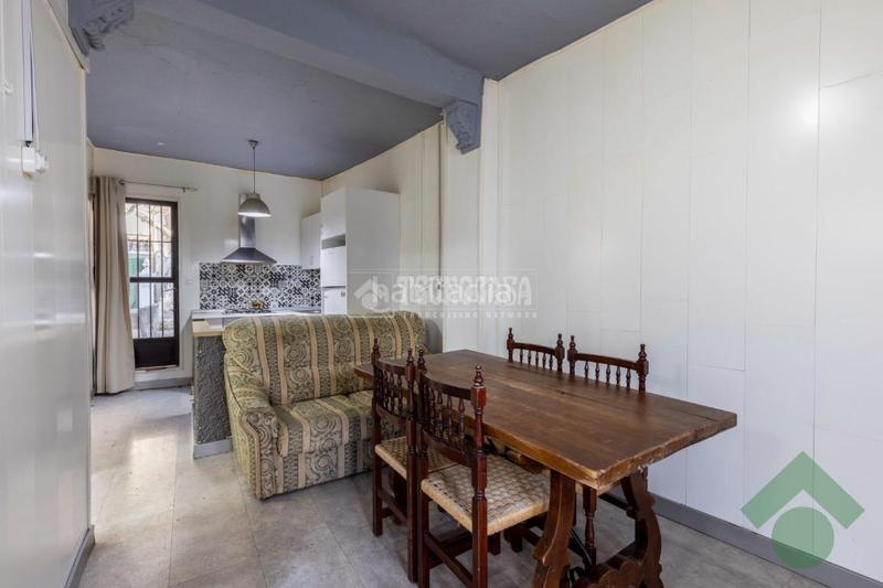 Foto cdf2b143-2be3-4e0b-9093-c8b5c8c79727. Casa aparellada a Alfacar