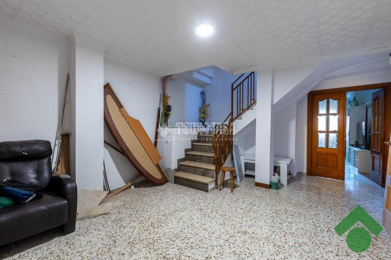 Foto a30cf95c-e996-4db7-a0cb-98d307566b18. Maison jumelée dans Alfacar