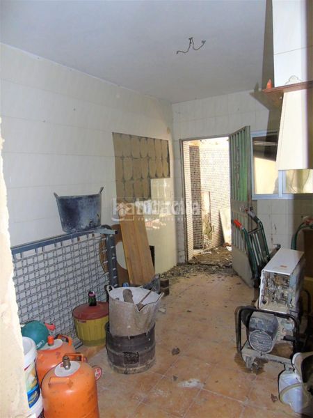 Foto b9caa462-7527-45ad-b792-21f9ad653b11. Casa aparellada a Pulianas