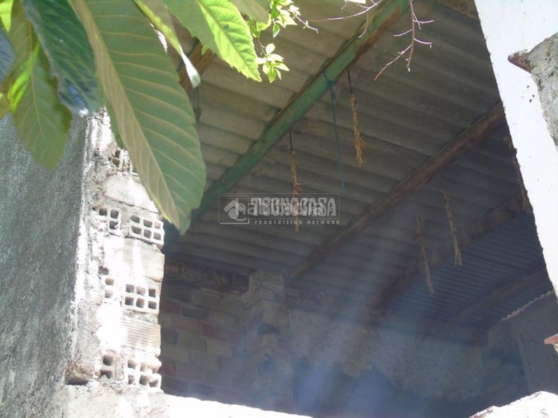 Foto f968e00f-13d8-4b29-b02d-d6f35db5e9cd. Casa aparellada a Pulianas