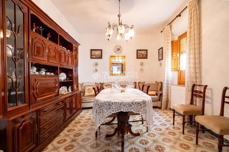 Foto 1ecc212f-39f2-44ac-bb0a-58c433fbf588. Casa aparellada a Beas de Granada