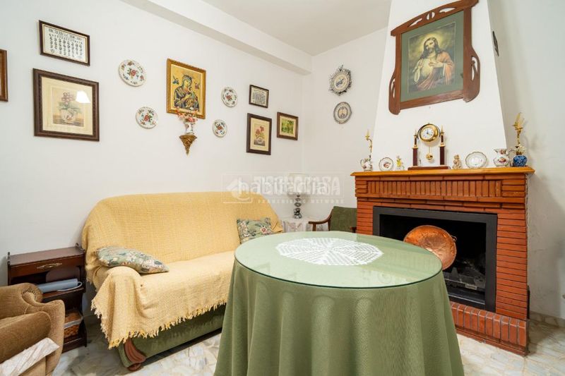 Foto 39080079-cb69-4686-b0e5-f2a48ef11fd6. Casa aparellada a Beas de Granada