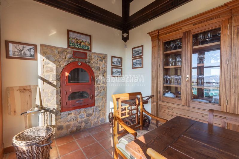 Foto 1e6d9a28-5dbf-47e2-af89-2a40e291b845. Casa  en venta en Nívar
