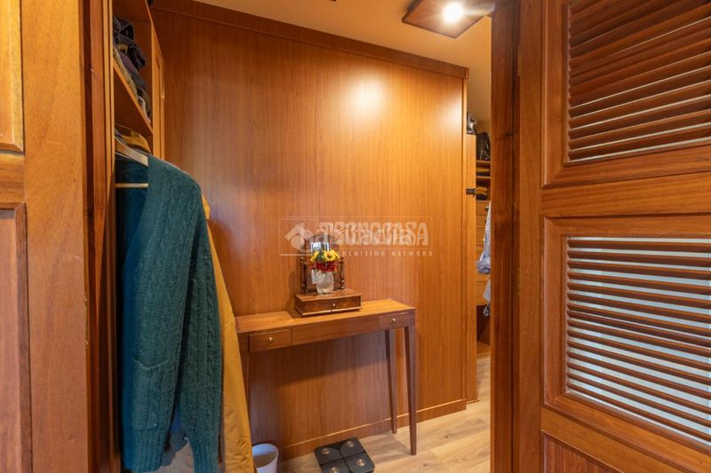 Foto f306c268-c893-4bb0-bd7e-a189c183b0c1. Casa  en venta en Nívar