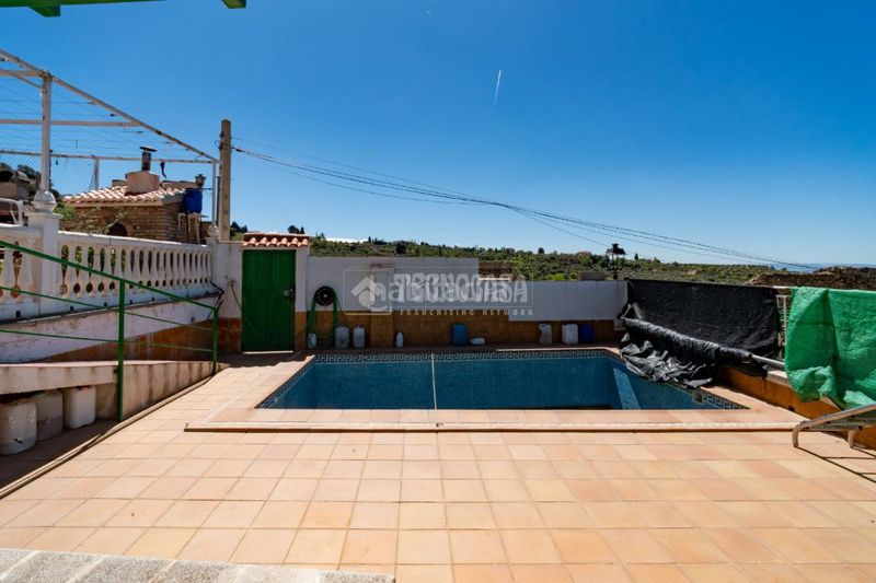 Foto 063f4699-8cf4-4d22-b873-5ea10e367576. Casa  en venta en Alfacar