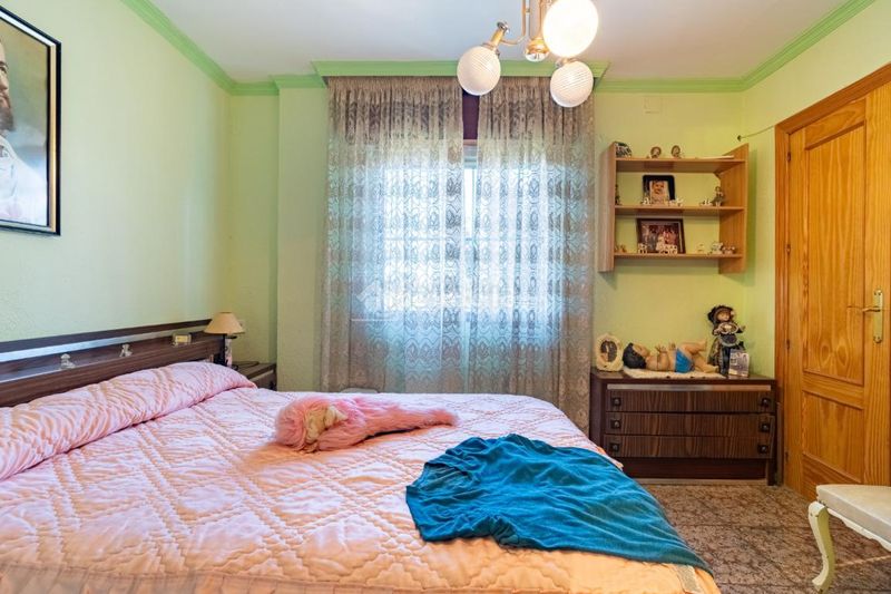 Foto 90be0dd0-9b6b-43f0-bab4-73f21c2bea27. Casa  en venta en Alfacar