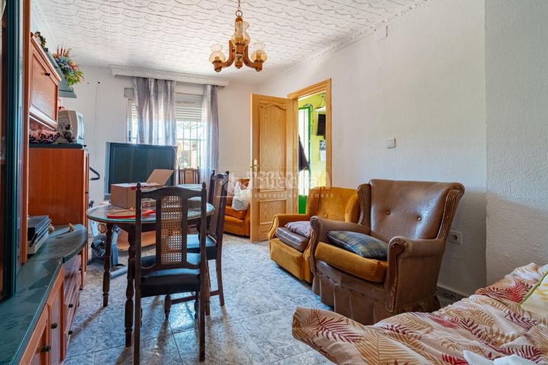 Foto c169917c-4ab7-4308-9037-d744cf25c508. Casa  en venta en Alfacar