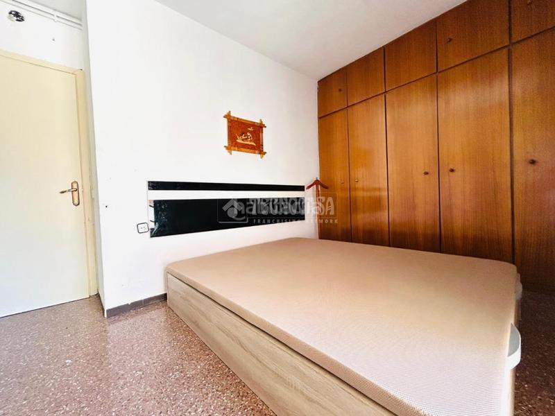 Foto 1c23c150-89f7-4e0f-b7b4-580909236181. Piso  en venta en Lloreda Badalona