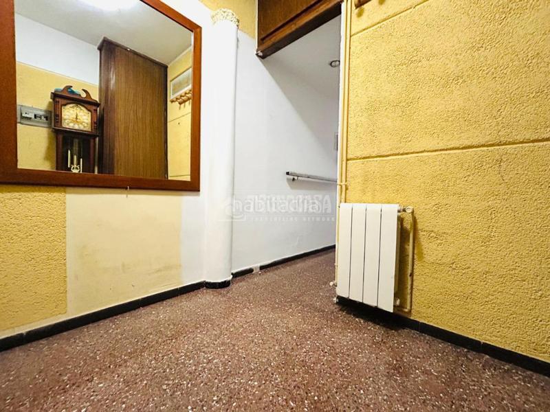 Foto b2ebddcc-5adc-4ff2-bd40-1393249e4530. Piso  en venta en Lloreda Badalona