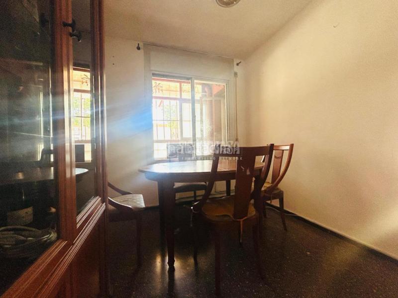 Foto ff487ede-6edc-48c1-82f5-6b39f1b520b8. Piso  en venta en Lloreda Badalona