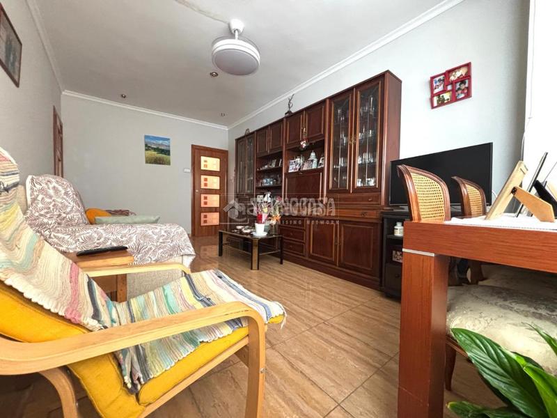 Foto 639b9d91-2248-4add-88e2-0c5483cd6954. Piso  en venta en Sant Crist Badalona