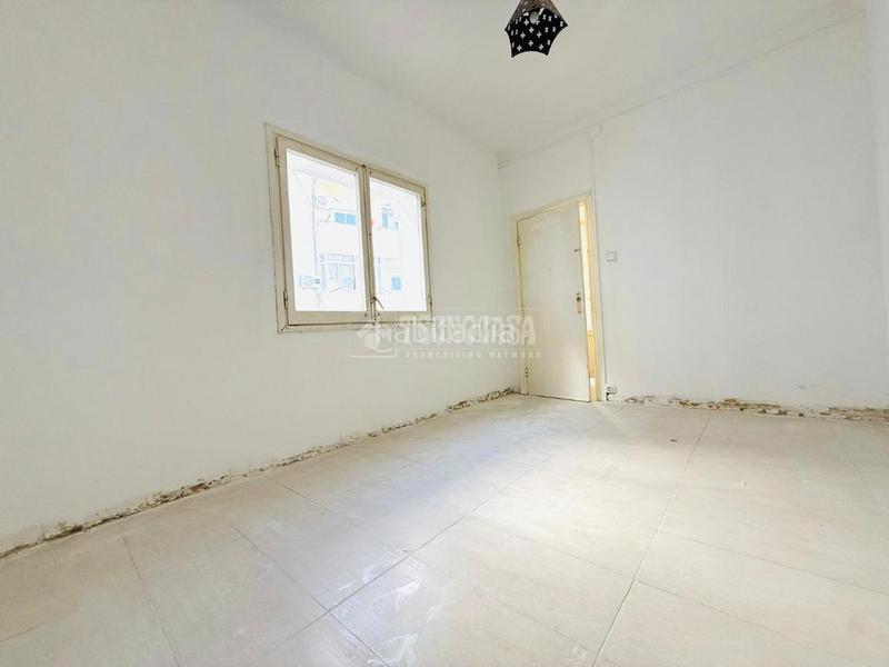 Foto 07e19281-62cf-46e5-815c-b52348a9048f. Piso  en venta en Sant Crist Badalona